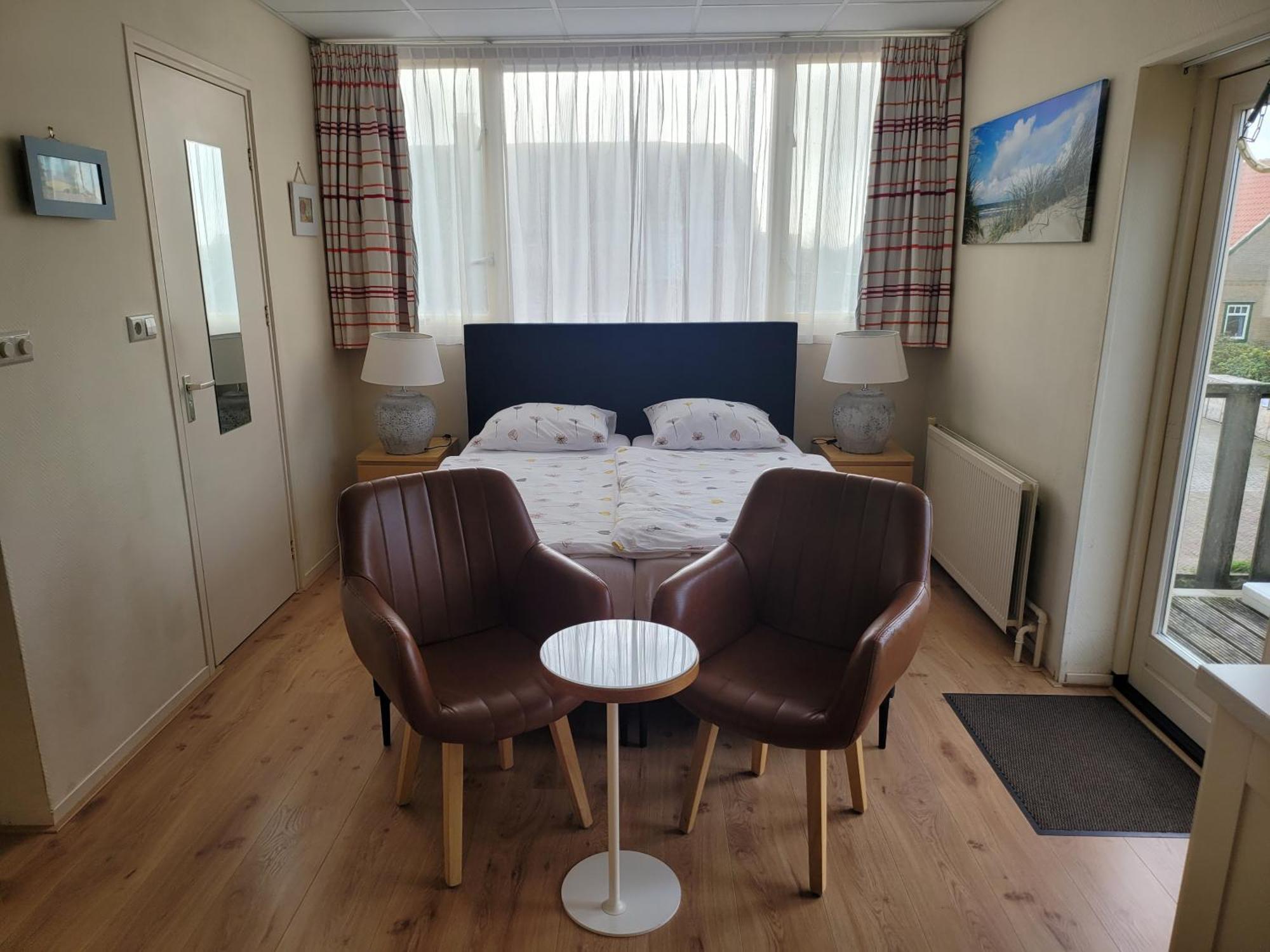 Pension Canberra Bergen aan Zee Bagian luar foto